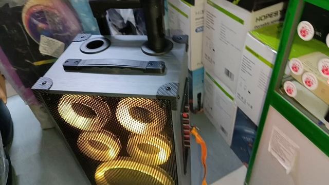 🔥САМАЯ ГРОМКАЯ КОЛОНКА с 6 Динамиками в Дереве + 2 Микроф смотреть онлайн