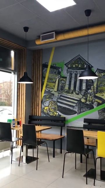 В одном из кафе города Ессентуки смотреть онлайн