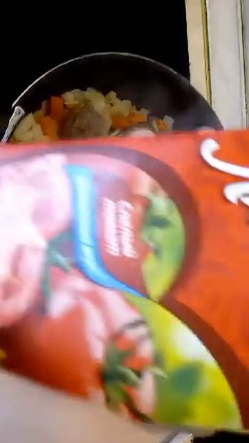 Подлива с тефтелями из ВкусВилл от Черных "Тефтельки от Черных" смотреть онлайн