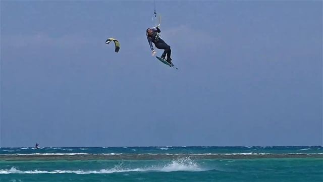 Tail grab смотреть онлайн