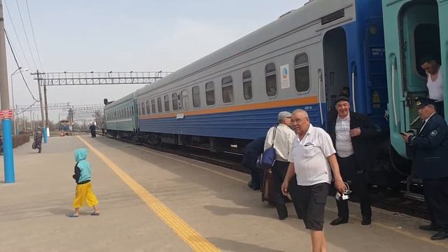 Семей Мангистау 037Х поезд Қандыағаш вокзал смотреть онлайн