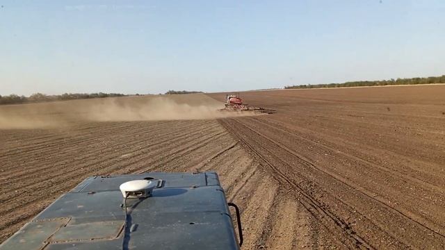 Работа кипит# ХТЗ 17221/Т-150#Посевная смотреть онлайн