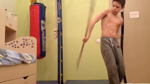 Крутое вращение палкой