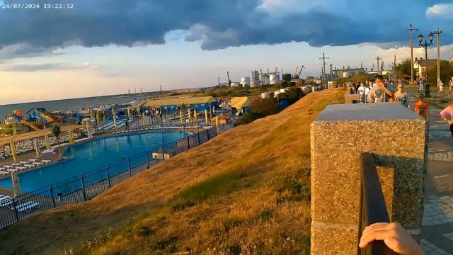 Вечерком по Ейской набережной! 24.07.2024г. смотреть онлайн