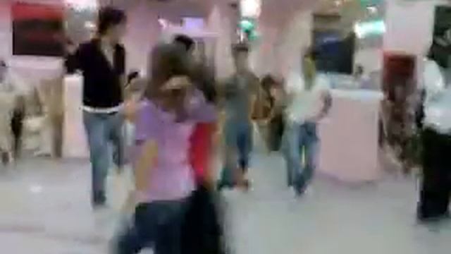 Армяне зажигают))).flv смотреть онлайн