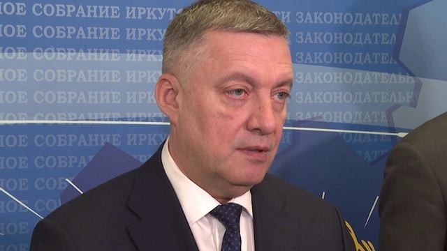 Увеличение ежемесячной выплаты труженикам тыла смотреть онлайн