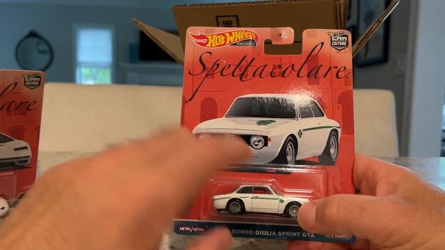 Hot Wheels Car Culture Spettacolare Spectacular Italians - diecast UNBOXING - Onesixtyfourland смотреть онлайн