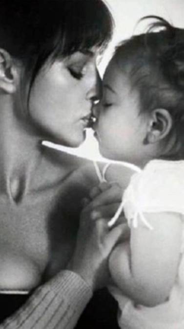 Моника Беллуччи о женском возрасте смотреть онлайн