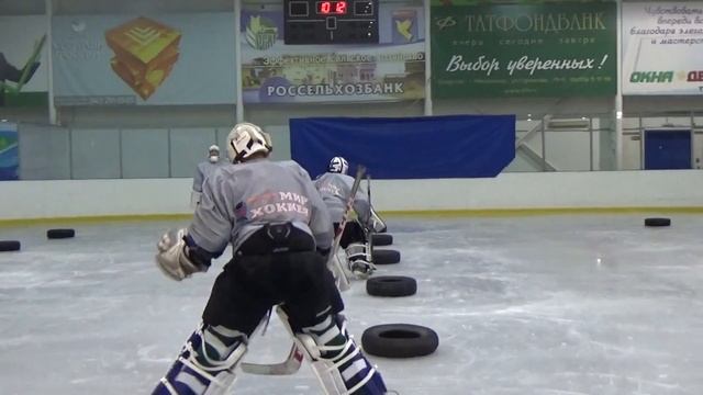 Ледовая тренировка на катание в GOALKEEPERS Elite Camp 2015 год смотреть онлайн
