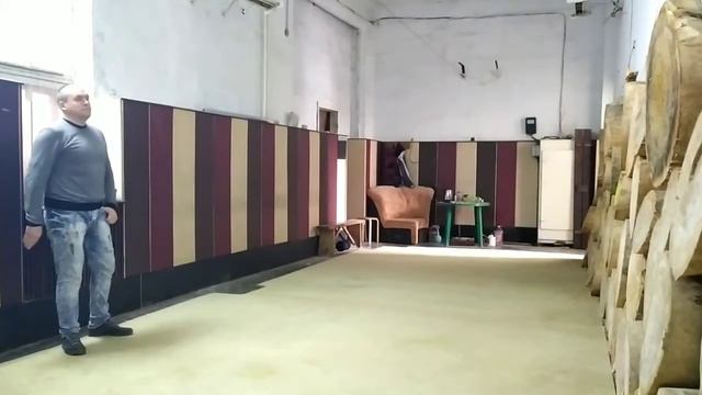 Расслабленное скрытое безоборотное метание бо-сюрикенов.