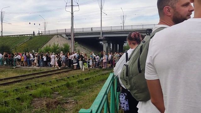 . "Новокузнецк отмечает День Металлурга: праздничный концерт и яркие выступления" смотреть онлайн