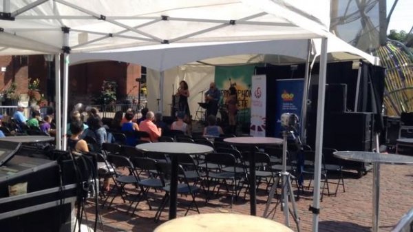 Французский джаз French Jazz at Distillery District Toronto Canada