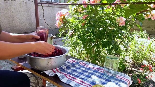 вишня в собственном соку 🍒 смотреть онлайн