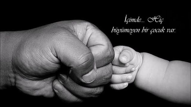Yeni Türkü ~ Bana Bir Masal Anlat Baba смотреть онлайн