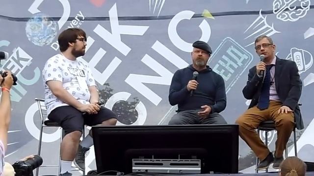 Джейми Хайнеман на Geek Picnic в Москве смотреть онлайн