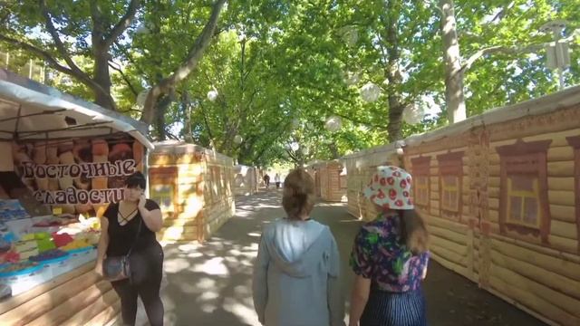 ГЕЛЕНДЖИК - КУРОРТНАЯ ПРОГУЛКА.🤔👍🍉#геленджик#отдыхвгеленджике #черноеморе