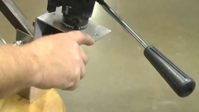 Homemade Camera Jib Crane Part 1 смотреть онлайн