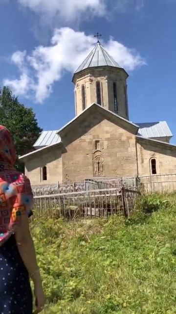 Зелёные горы Грузии смотреть онлайн