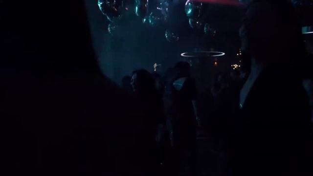 VZЛЕТНЫЙ / Нам 3 года! смотреть онлайн