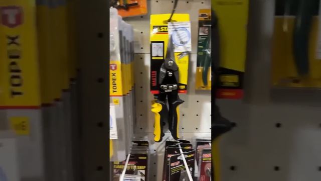 «Тяп-ляп», магазин в Дагомысе #обзоринструмента #стройтовары #обзор #Дагомыс #инструмент #workpro смотреть онлайн