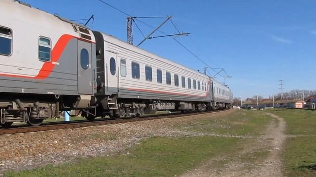 вл10 1834 с поездом Москва Евпатория кжд