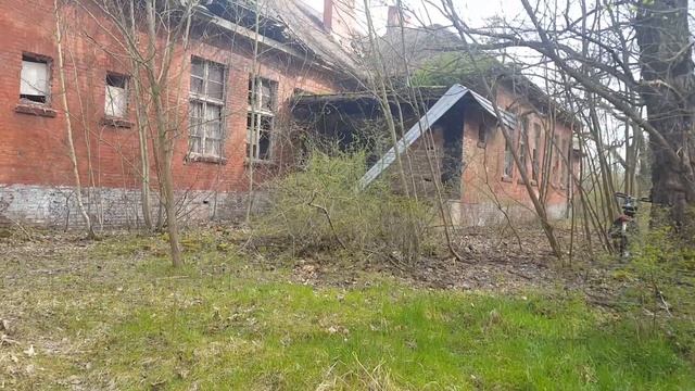 ГСВГ.AltesLager,в/ч 47280,вокруг здания третьего здания казармы,столовая 13.04.2023 смотреть онлайн