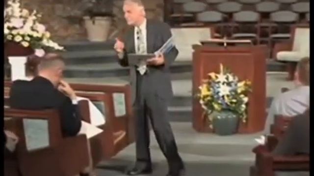 6_ Все лишены славы__Стивен Уоллас_2017