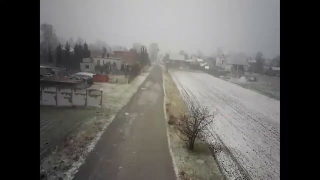 Syma x5UW lekcja trzecia. nagranie z kamerki drona Syma смотреть онлайн