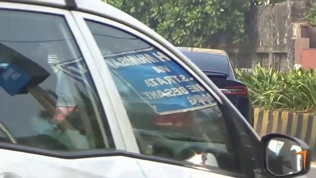 Tesla India | Tesla spotted in Indian road | Model X | Tesla Model X90D| Mumbai | India смотреть онлайн