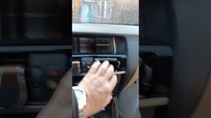 BMW X3 F25 2015 Замена центрального информационно дисплея vol1