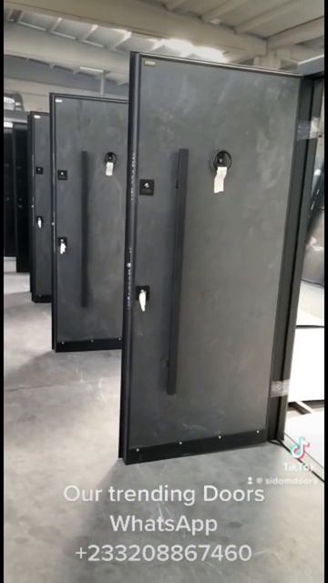 Our top Trending doors . #doors #ghana смотреть онлайн