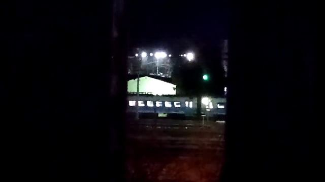 Чистенький ЭП2Д брибывает на вокзал Евпатории [КЖД 2022] 19:25. смотреть онлайн