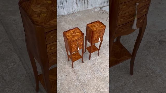 Антикварные парные тумбочки смотреть онлайн