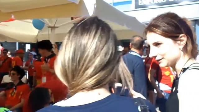 Бельгийские фанаты веселятся в Калининграде. (Belgian fans have fun in Kaliningrad Russia) смотреть онлайн
