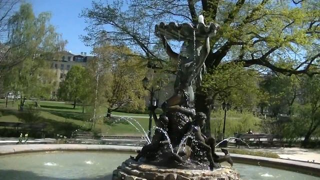 у фонтана с дамой 28 4 2014 смотреть онлайн