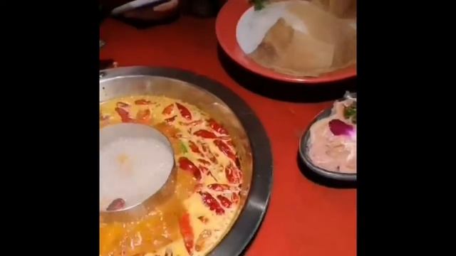 В ресторане в Китае смотреть онлайн