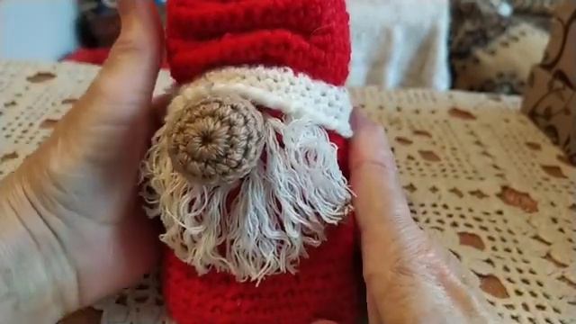 Подвожу итоги декабря.Связаны в подарки тапочки,носочки.