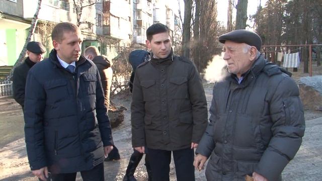 Кременчуг. Во дворах скользко. смотреть онлайн