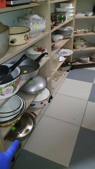 КАСТРЮЛИ МНОГО БАРАХОЛКА ОСТРОВ СОКРОВИЩ ул ЛЕНИНА 130 С 10 ДО 14 смотреть онлайн