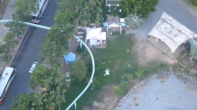 спуск на тарзанке Pattaya Park.mpg смотреть онлайн