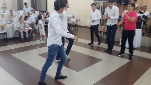 НА СВАДЬБЕ ЧЕЧЕНСКАЯ LEZGINKA MADINA 2015 ALISHKA,MAQA,TURAN,XESRET NERMIN SHADLIX SARAYI LOVZAR смотреть онлайн