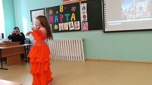 #восточныетанцы #втанцах #танцы #танецживота #балади#СофияБашлыкова#Саратов смотреть онлайн