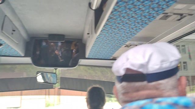 Влог #10. Экскурсия "Красная поляна" на автобусе. Дегустация мёда и ... смотреть онлайн