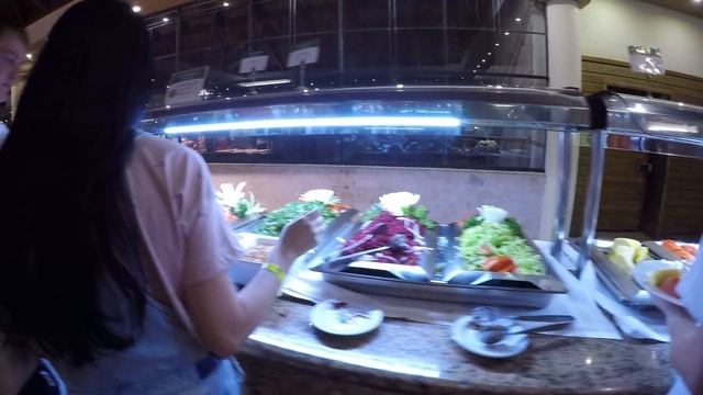 ужин в отеле Sirenis Punta Cana Resort Casino & Aquagames смотреть онлайн