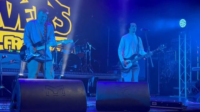 TRUCKDRIVERS – Космонавт (Live, Екатеринбург, 05.01.24)