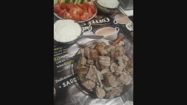 Шашлык в духовке на луковой подушке. Супер сочное мясо тает во рту. Маринуем курицу. Кулинарный влог