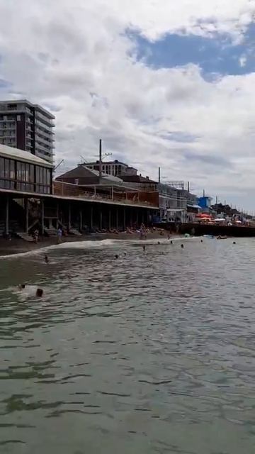 Пляжи Адлера#shorts#август смотреть онлайн