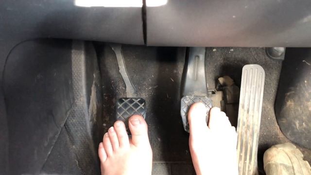 Barefoot Driving dirty Boots Pedal Pumping смотреть онлайн