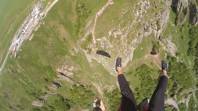 09062019 1 gudauri paragliding полет гудаури بالمظلات، جورجيا بالمظلات gudauriparagliding com смотреть онлайн