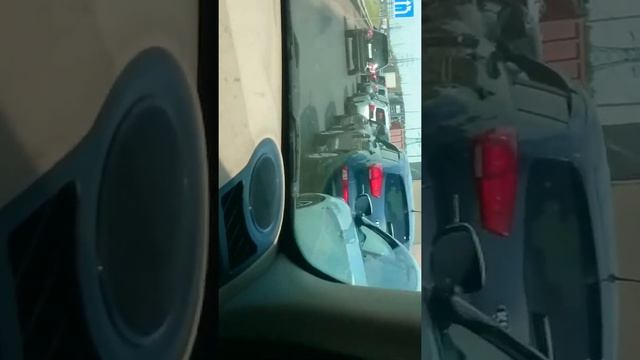 Пробка в Москве первый раз вижу 🤔🤔🤔🤔 смотреть онлайн